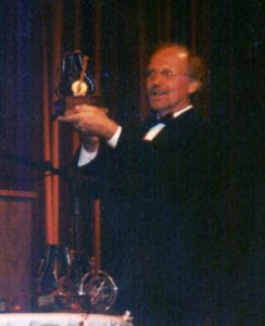 Tim accepting the award for Performance at the Banjo Hall of Fame in 2002